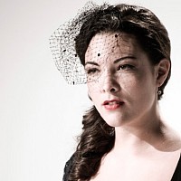 caro-emerald-174053-w200.jpg