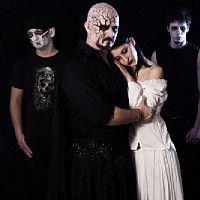 virrasztok-257388-w200.jpg