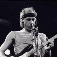 mark-knopfler-202268-w200.jpg