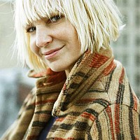 sia-647122-w200.jpg