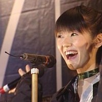 romi-paku-469022-w200.jpg