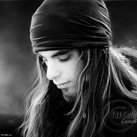 adrian-von-ziegler-466796-w200.jpg
