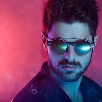 alok-579261-w200.jpg